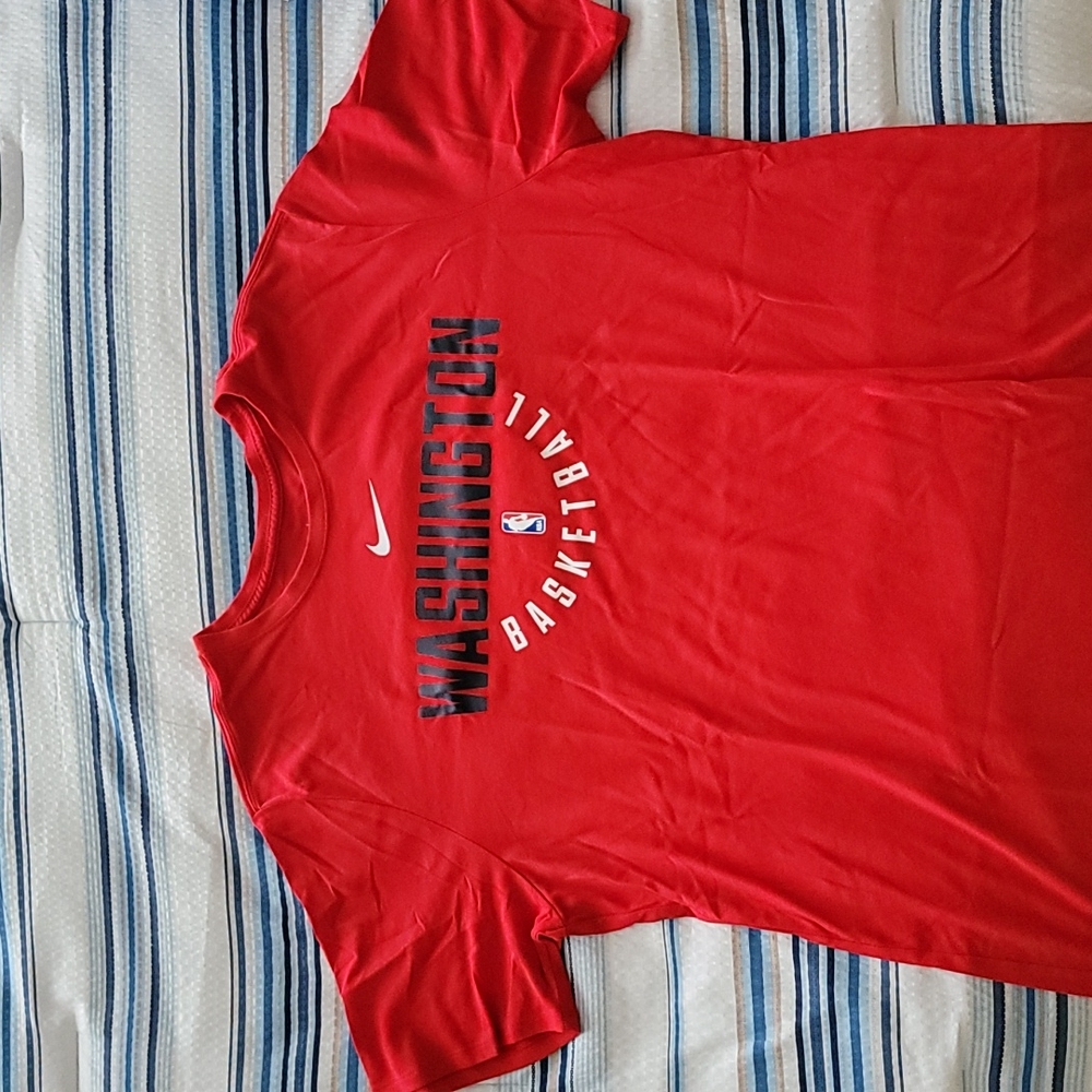 Washington Wizards T Shirt, only worn twice